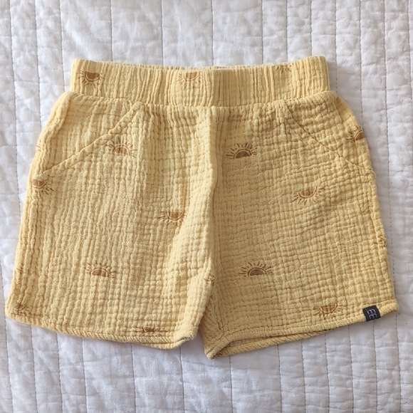 Yellow Textured Two-Piece Set - Picture 4 of 7